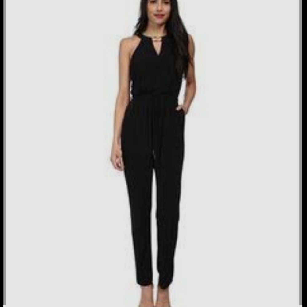 DYNAMITE BLACK ROMPER SIZE LARGE